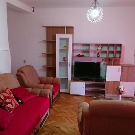 Apartments Vesna Kampor ภายนอก รูปภาพ