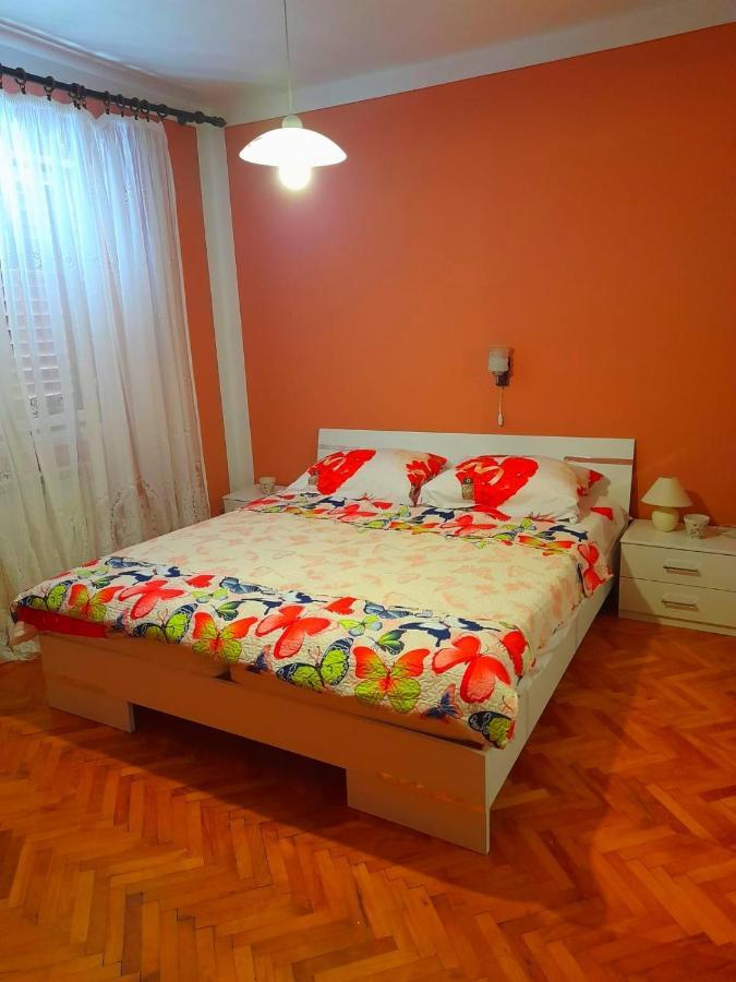 Apartments Vesna Kampor ภายนอก รูปภาพ