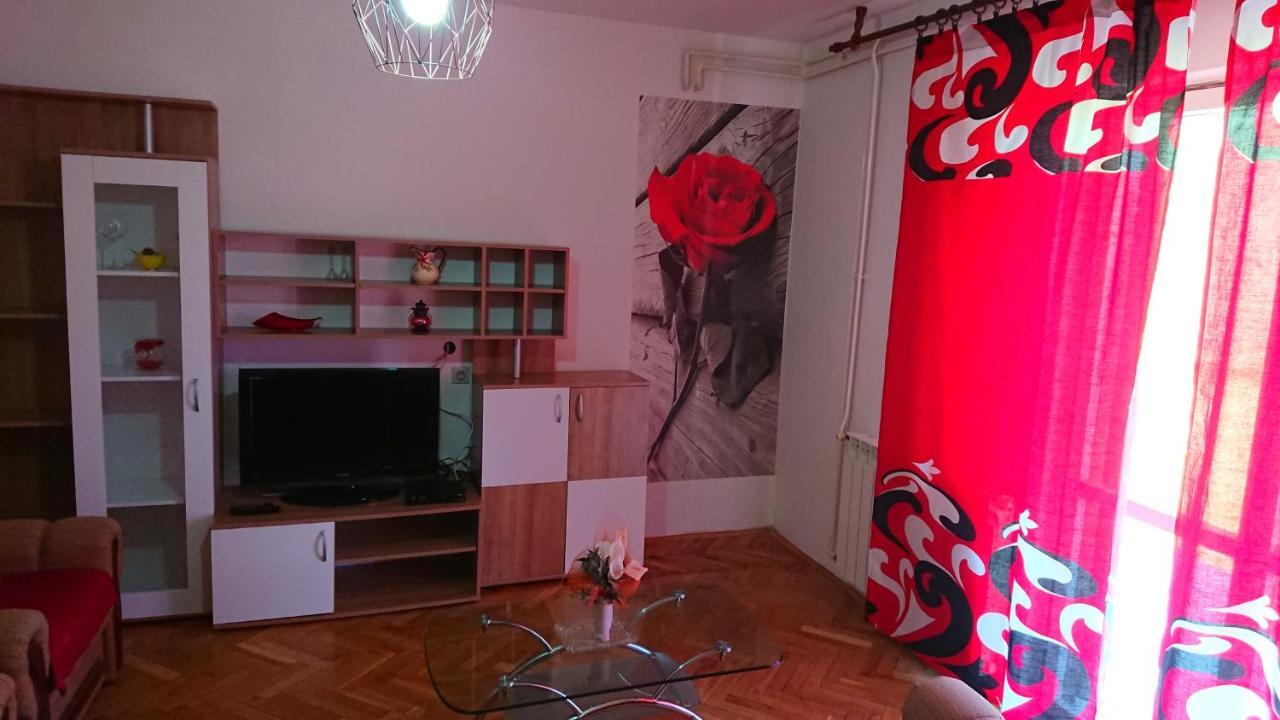 Apartments Vesna Kampor ภายนอก รูปภาพ